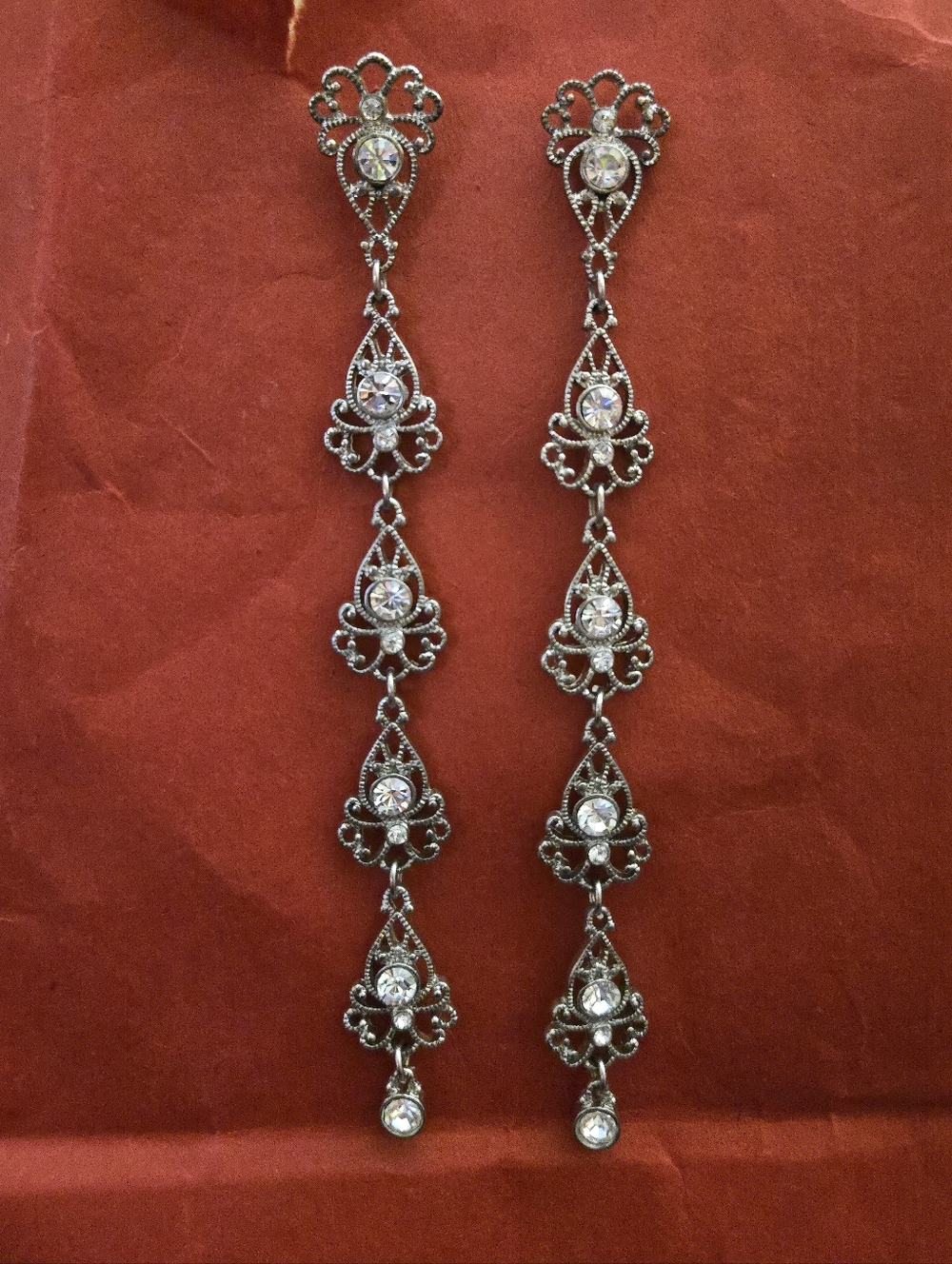 Vintage Style Silver & Crystal Filigree Style Dangle Earrings